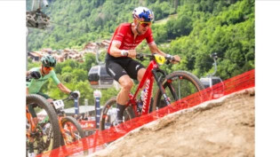 Erneut schnell unterwegs: Lars Forster aus Rieden auf dem Weg zum 9. Rang beim Weltcup im italienischen Val di Sole. 