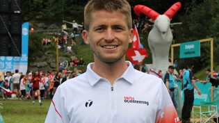 Freut sich, dass die Weltmeisterschaften in der Schweiz stattfinden: Christopher Gmür geniesst in Flims die Stimmung während der Langdistanzrennen.
