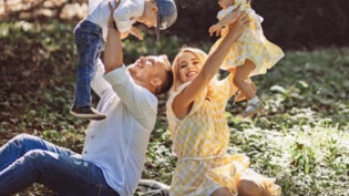 Freude herrscht bei Familien: Vielleicht gibt es schon bald eine nationale Elternzeit. 