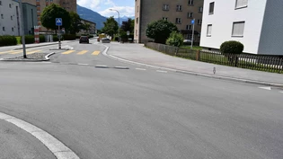 Der Ort des Geschehens: in diesem Kreisel ist es zum Unfall gekommen.