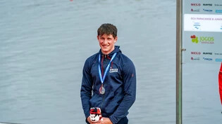 Aussergewöhnliche Leistung: Obwohl noch im Juniorenalter, hat Luca Lauper vom Kanuclub Rapperswil-Jona an den Schweizer Meisterschaften Gold bei der Elite gewonnen, und zwar im Einer über 500 Meter.