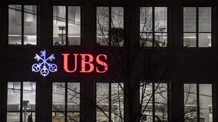 Das Urteil des obersten französischen Gerichts, bei dem sich die UBS gegen den Vorwurf der Geldwäscherei und rechtswidriger Anwerbung von Kunden gewehrt hat, fällt am 15. November. (Symbolbild)