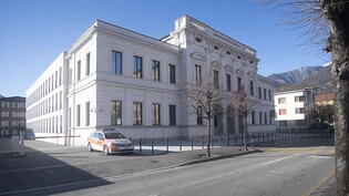 Vor dem Bundesstrafgericht in Bellinzona hat der Berufungsprozess gegen einen ehemaligen Ressortleiter des Staatssekretariats für Wirtschaft (Seco) begonnen.