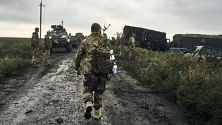 ARCHIV - Die Kämpfe gehen besonders im Süden und Osten der Ukraine weiter. Foto: Kostiantyn Liberov/AP/dpa
