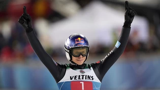 Andreas Wellinger jubelt: Als Nummer 1 der Qualifikation setzt er sich auch im Wettkampf durch