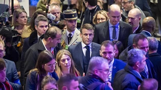 Frankreichs Präsident Emmanuel Macron begrüsst die Schweizer Bemühungen für einen Friedensgipfel zur Ukraine.