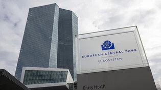 Die EZB belässt die Zinsen zunächst auf dem aktuellen Niveau. Es mehren sich aber die Zeichen für eine baldige Zinswende. (Archivbild)