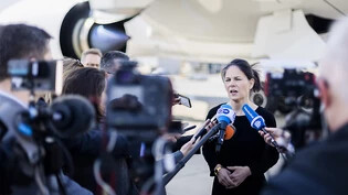 Ägypten ist die erste Station von Außenministerin Annalena Baerbock auf ihrer erneuten Nahostreise um zur Lage in Israel und Gaza zu beraten. Foto: Christoph Soeder/dpa