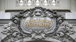 Die Schweizerische Nationalbank (SNB) muss keine strengeren Regeln zu Klimarisiken einhalten. Das hat der Nationalrat beschlossen. (Themenbild)