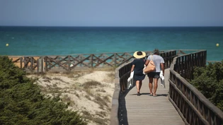 Es bleibt nicht immer bei einem Spaziergang: Immer wieder finden Touristen an den Stränden Mallorcas angespülte Leichen.