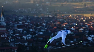 Gregor Deschwanden segelt im schneefreien Oberstdorf noch nicht wie gewünscht in die Tiefe - im Training wie auch im Wettkampf