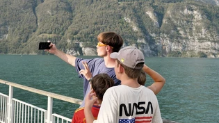 Blieb nicht lange unentdeckt: Am Tiktok-Meet erfüllt Aditotoro Selfiewünsche von Fans.