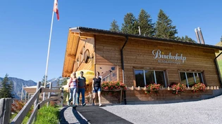 Der neue Kulinarik-Trail in Elm führt zu den verschiedenen Gastrobetrieben entlang des Höhenweges Obererbs – Ämpächli bis hinunter ins Tal.