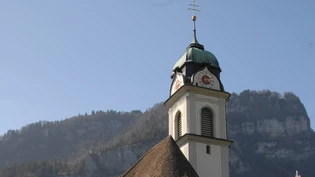 Die Hilariuskirche in Näfels.