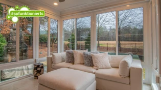 Der Schutz beginnt in den eigenen vier Wänden: Damit die Fenster nicht zur Todesfalle für Vögel werden, kann mit einfachen Massnahmen gehandelt werden. Das Glas muss nur für die Tiere sichtbar werden.