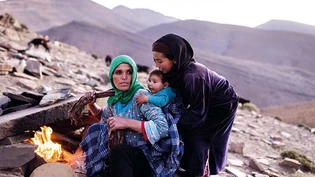 Parallelen zu den Alpen: «Nomaden auf Zeit» zeigt den Alltag, die Lebensweise und Kultur einer der letzten Nomadenfamilien in Marokko.