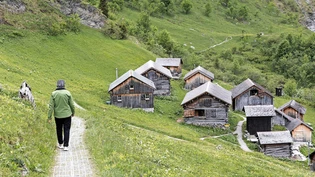 Die Tschinglenalp oberhalb von Elm ist jetzt schon Ausgangspunkt für Wanderungen ins Unesco-Weltnaturerbe Sardona: Mit einer Seilbahnverbindung vom Bündner- ins Glarnerland würden allerdings noch weitaus mehr Menschen den Weg in die Tektonikarena finden.