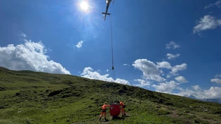 «Super gemacht»: Jakob Hefti ist sehr zufrieden mit der Arbeit der Heli-Linth AG. Kein Tropfen sei verschwendet worden.