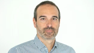 Stefan A. Schmid ist Leiter Wirtschaft.