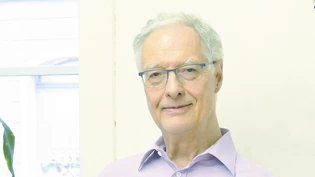 Der Referent: Literaturwissenschaftler Mario Andreotti.