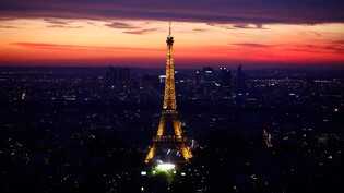 Das erwartet Jon Domenic Parolini über Ostern: die Skyline von Paris.