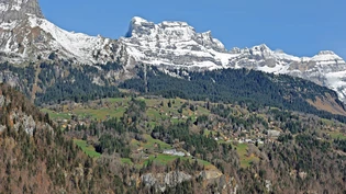 Bedroht: Das Dorf Braunwald rutscht jährlich 3 Zentimeter.