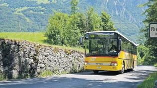 Neues Angebot: Im Sommer verkehrt an schönen Sonntagen von Glarus aus ein zusätzliches Postauto ins Klöntal.