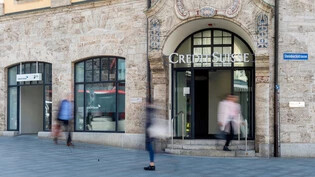 Eine von drei CS-Geschäftsstellen in Graubünden: Auch wie es mit dem Standort der Credit Suisse an der Churer Bahnhofstrasse weitergeht, ist offen.