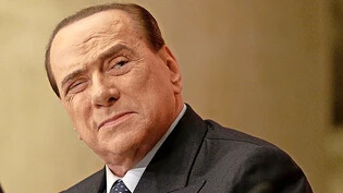 Im Juni 86-jährig verstorben: Die jungen Freundinnen von Silvio Berlusconi erhalten kein Geld mehr.