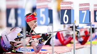 Konzentriert: Aita Gasparin absolviert beim Heimweltcup in Lantsch/Lenz das Liegendschiessen.