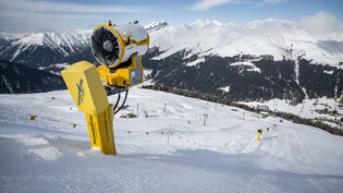 Eine von 135 Schneekanonen: In Davos wird die Piste in dieser Saison nicht mehr künstlich beschneit.