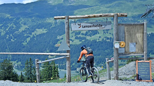 Achtung, fertig, los: Von Scharmoin aus geht es für die Biker auf fünf verschiedenen Strecken ins Tal.