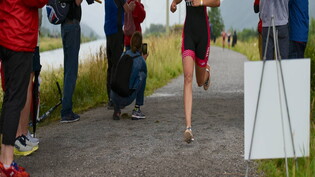Ohne Rangziel: Nathalie Zwicky (hier beim Linthathlon 2021) will beim Heimrennen einfach das Optimum aus ihrem Körper herausholen. 