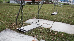 Zum Schutz der Öffentlichkeit: Ein Pädophiler wird verwahrt, damit er nicht wieder Kinder vom Spielplatz locken kann.