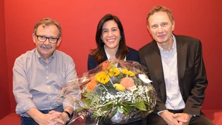 Der amtierende MAZ-Direktor Diego Yanez, seine Nachfolgerin Martina Fehr und Stiftungsrat Res Strehle (von links).