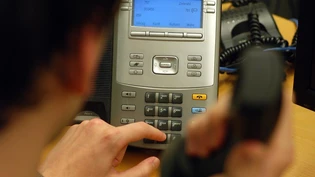  Über das Wochenende sei die Hotline jedenfalls heissgelaufen. «Wir zählten bis 17 Uhr 57 Anrufe», sagt Orsolya Bolla, Leiterin der Hauptabteilung Gesundheit.