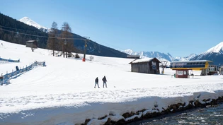 Ohne Anstehen auf den Berg: ein Sessellift am Jakobshorn.