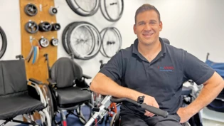 Musste sich nach dem Unfall komplett neu orientieren: Marc Elmer hat im Herbst die Ausbildung zum eidgenössischen Rehatechniker abgeschlossen.