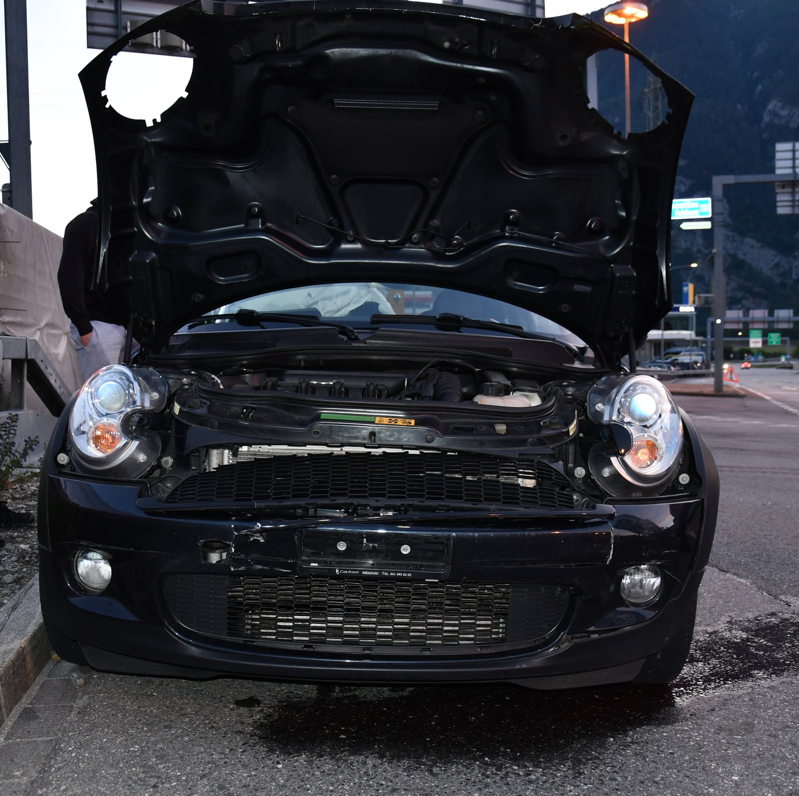 Das Auto des Falschfahrers.