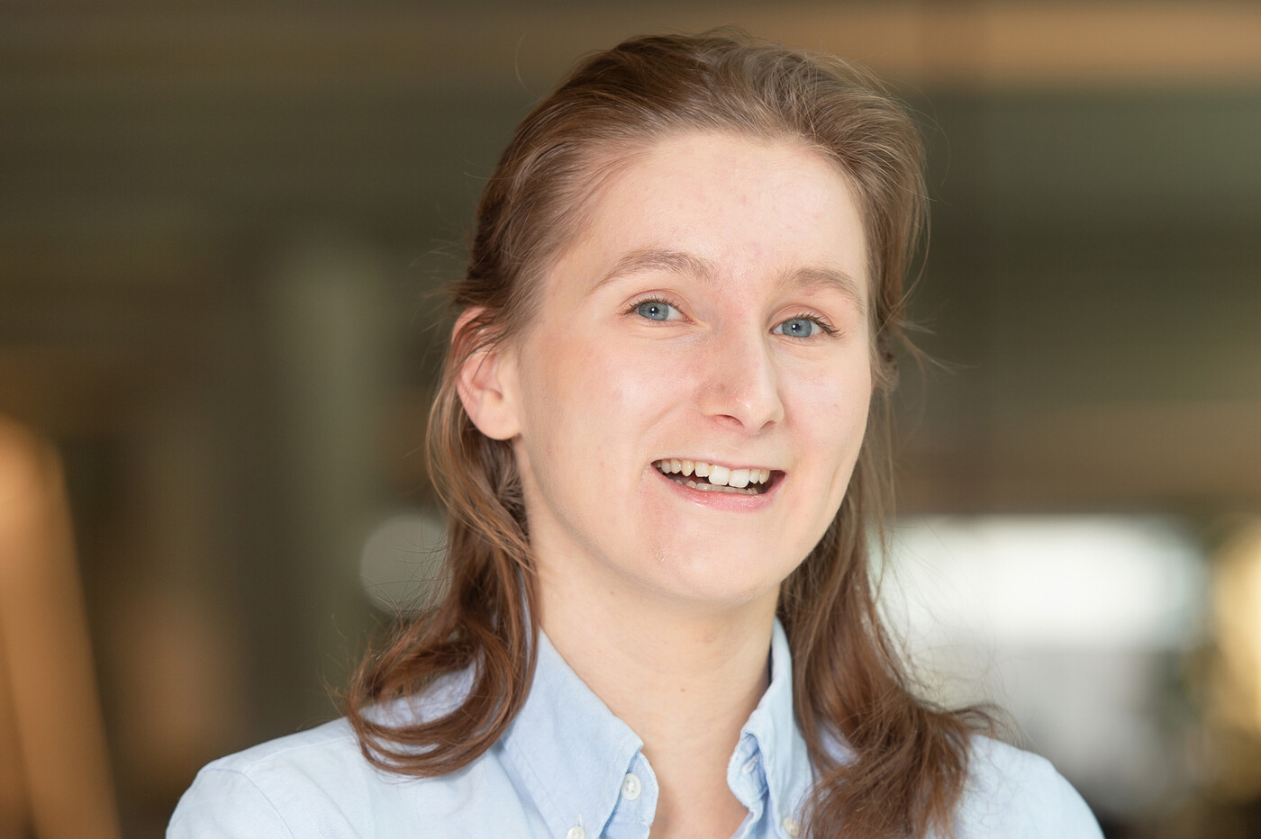 Charlyn Jahnel: Durch ihre Aufgaben steckt sie mitten im Weltgeschehen.